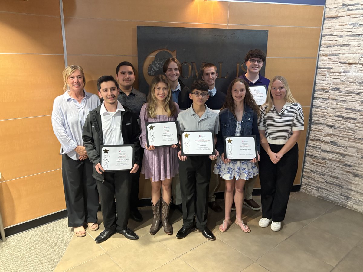 dhs_looney's tweet image. It’s ALWAYS a great day to be part of the PACK!  Cheer: Two Time State Silver Medalist. Delane: CTE District Distinction and Wolf Band:  Students Earning All State. #BTP #ownit