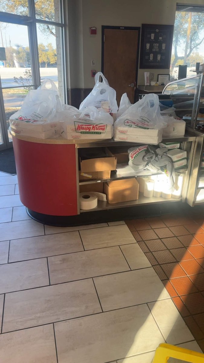 thedealsguy tweet media