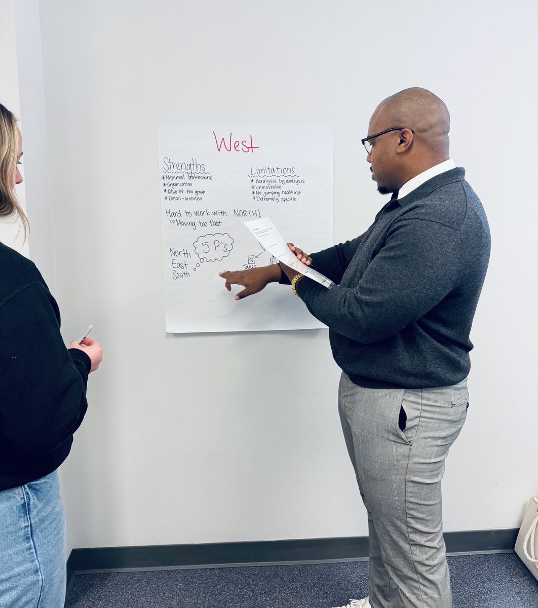 Laura Williams ✨ tweet media