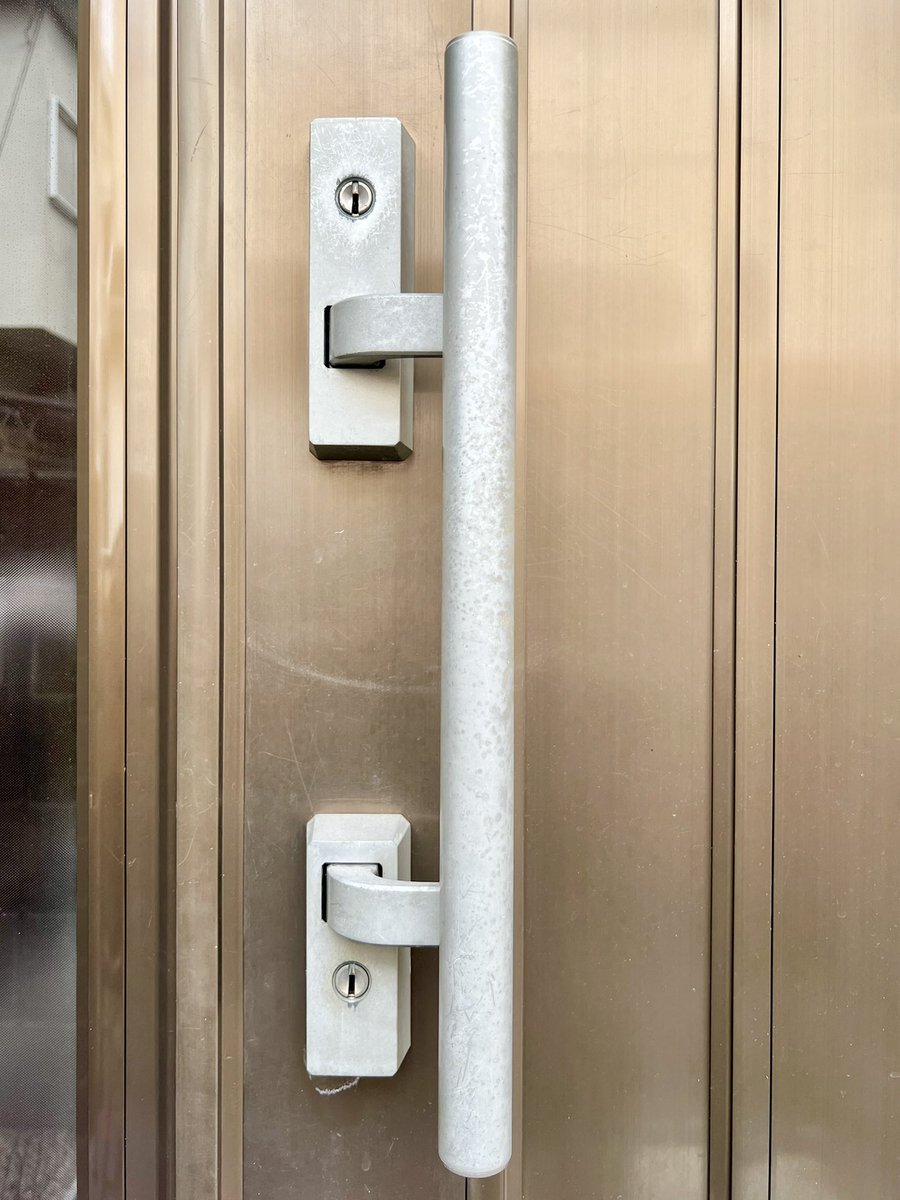 2段ロックの1段目から2段目に回す際の不具合、メンテナンスで改善しま