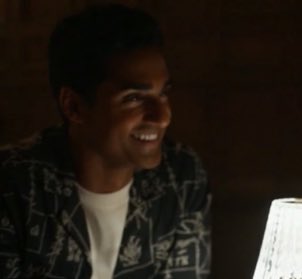 ravibuckleydiaz's tweet photo. MAYRAVI ON A DATE THIS IS NOT A DRILL #911onABC https://t.co/ZlPPdNY8fQ
