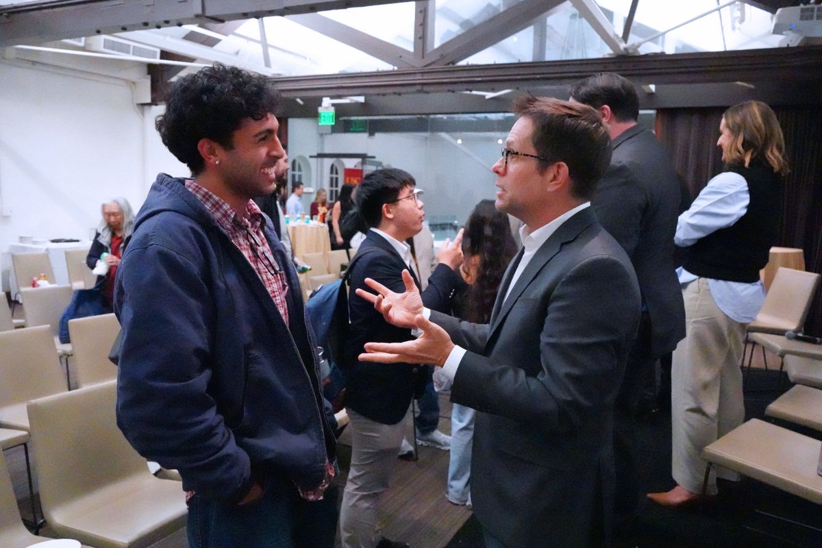 USC Center for the Political Future tweet media