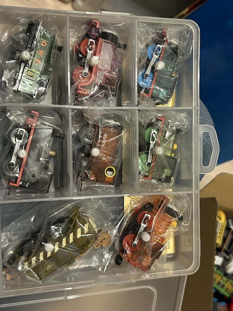 残るはメイビスとハロルドのみです。