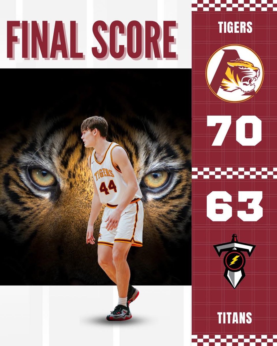 AlexBoysBBall's tweet photo. Final regular-season game ends in a win! https://t.co/RwqX4DN4Wk