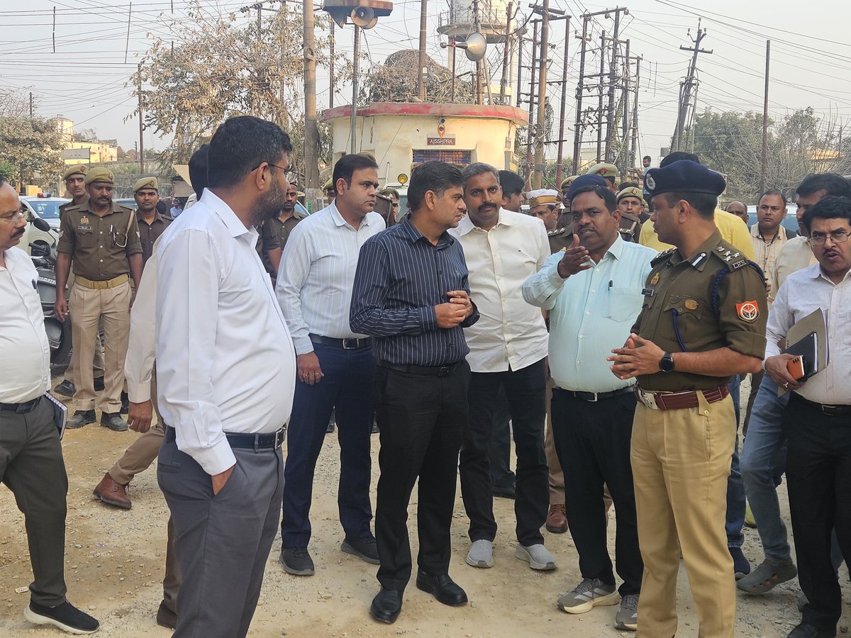 Commissioner Gorakhpur Division Gorakhpur tweet media