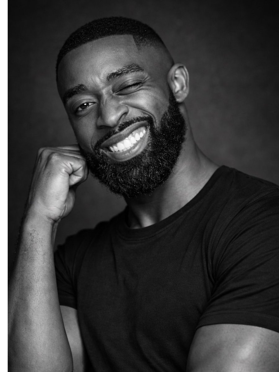 PrestonDaymon3's tweet image. Black and white lessons I’m learning this season: Clarity in surrender, strength beyond perception, and a confident, quiet power is unmatched. It elevates and shifts rooms. #blackandwhite #lessonslearned #seasonschange #toGodbetheGlory #smilemore