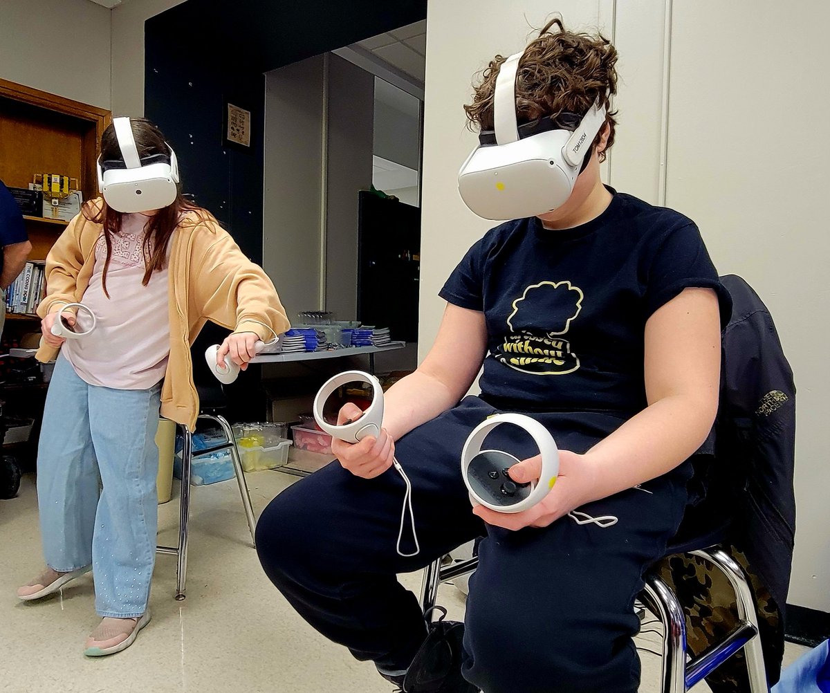 Le Roy Central School District tweet media