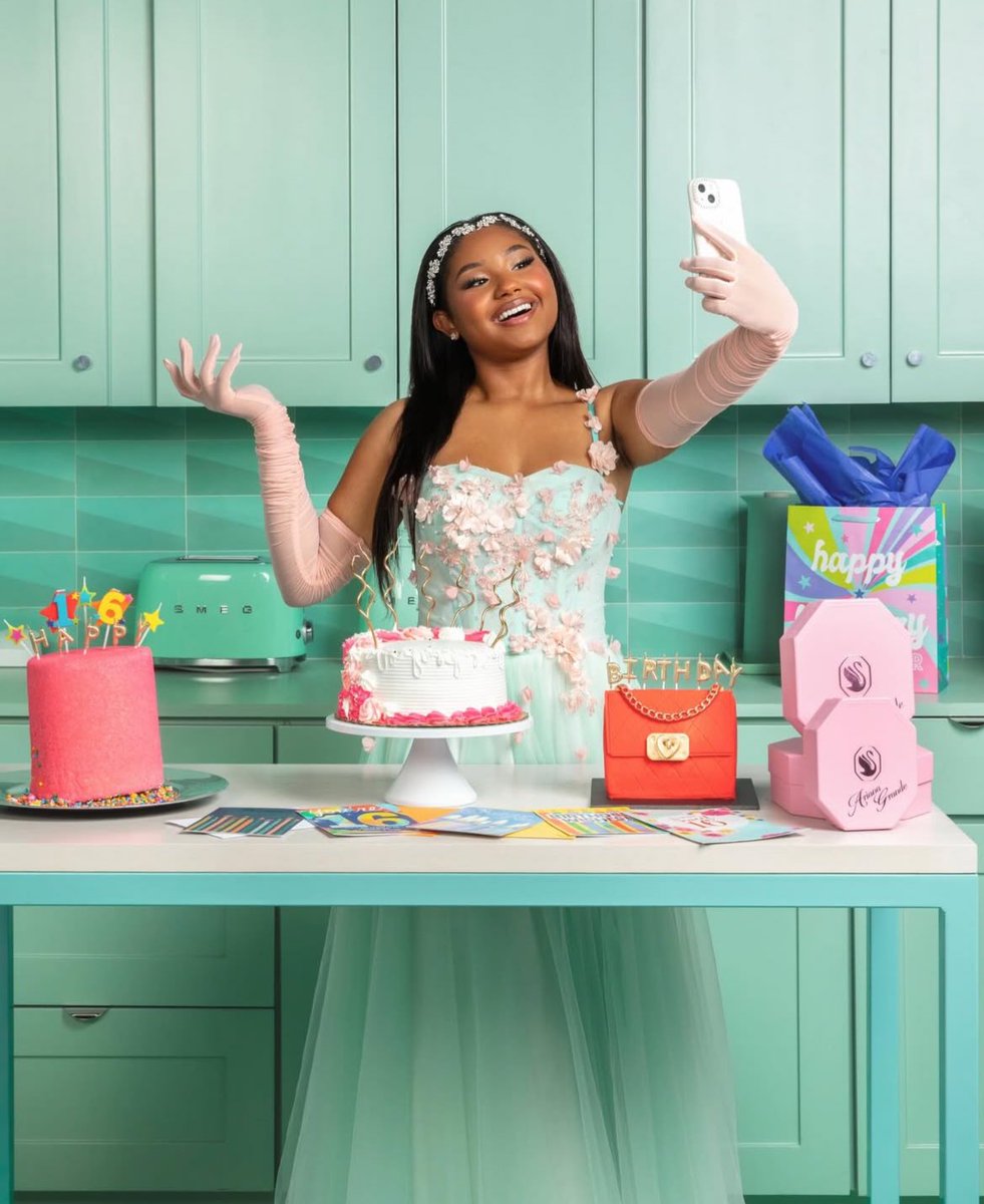 SunnyBanks_'s tweet photo. Happy 16th birthday to Christina Milian’s daughter  Violet 🥹 look at how beautiful. https://t.co/pR5VU34n42
