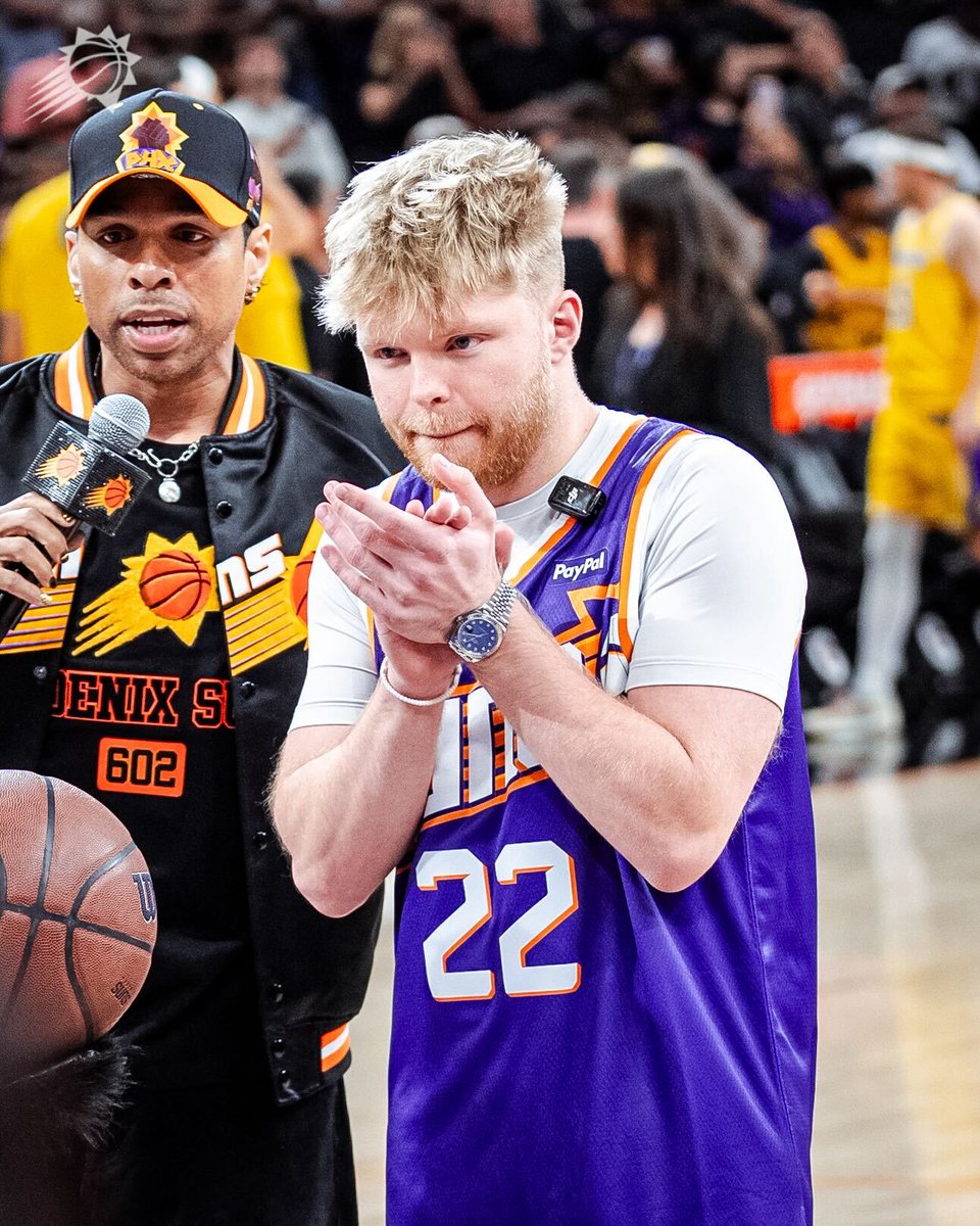 Suns's tweet photo. Tristan Jass in the house tonight 🤩 https://t.co/fECF4mPQio