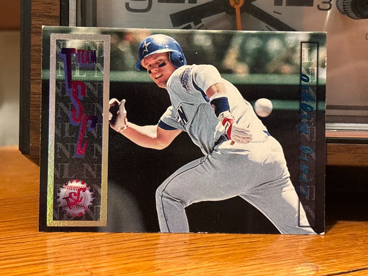 RetroCardSnaps tweet media