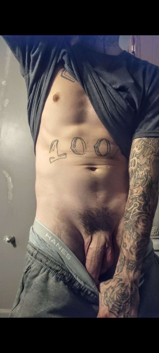 KountryBoyBC's tweet photo. Do you like a tatted up country boy?#nsfw #tatted #bwc https://t.co/2nw1yny6Vf