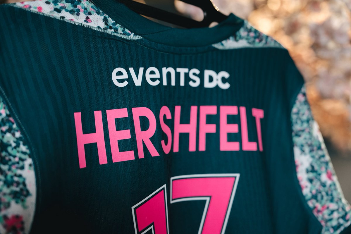 Events DC tweet media