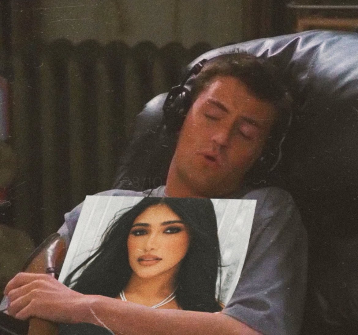 capsulastime's tweet photo. Mood: 

PA PONERME SADIK
#NadieComoNosotros 
#SADIK https://t.co/RA4s4NdwOx