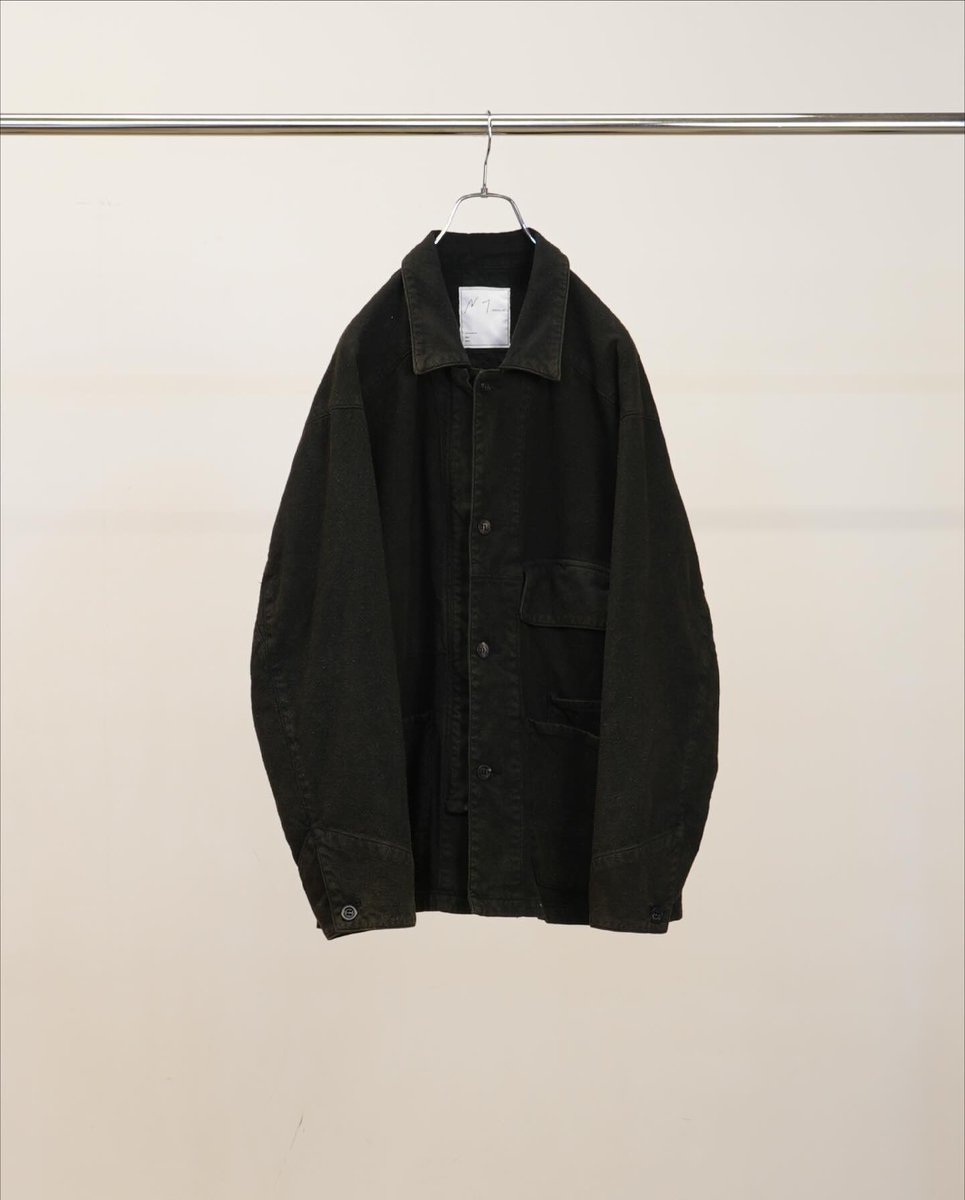 comoliもピンと来ずでカバーオール難民なんだけど今日発売のANCELLMの