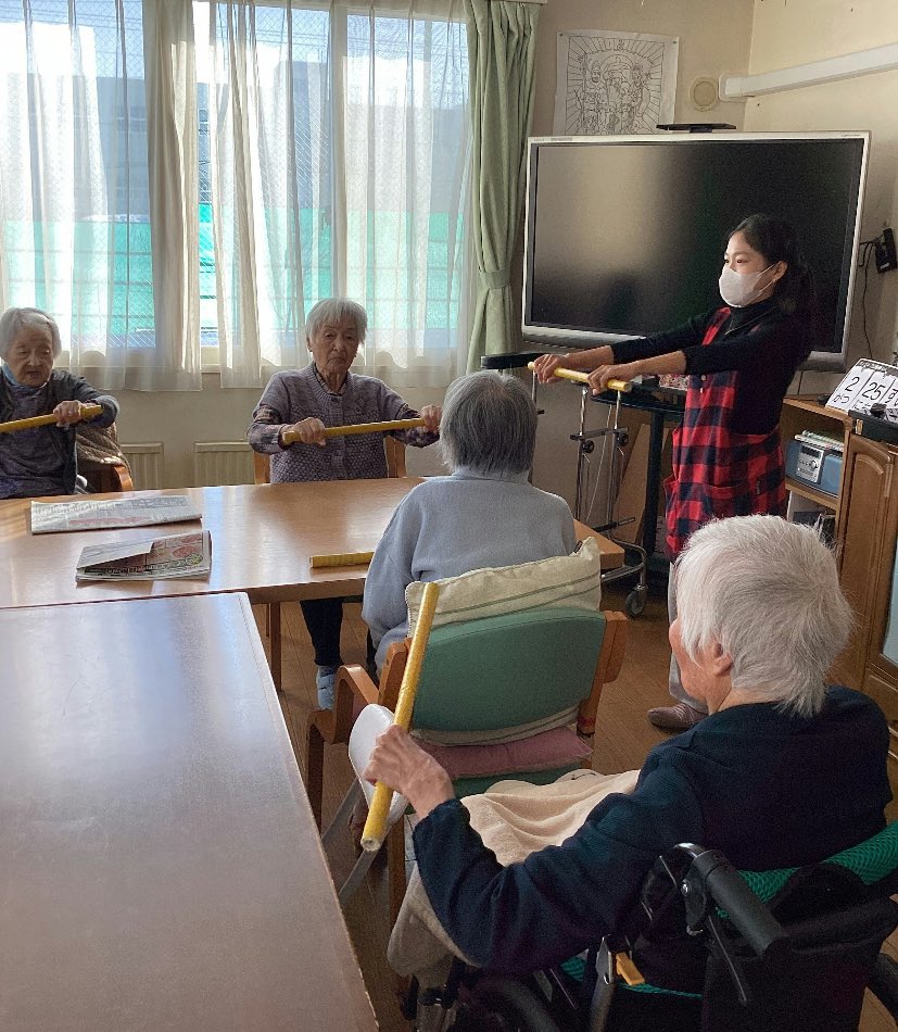 Katamakl9136's tweet image. もうすぐ、ベトナムから来て
一ヶ月が経ちます
少しずつ、日本語も介護も覚えてくれて
すっかり…ホームの一員です👏👏