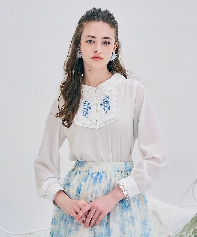 ☑︎𝟸𝟶𝟸𝟼𝑆𝑆 𝐶𝑜𝑙𝑙𝑒𝑐𝑡𝑖𝑜𝑛 ౨ৎ ヨークにあしらった繊細