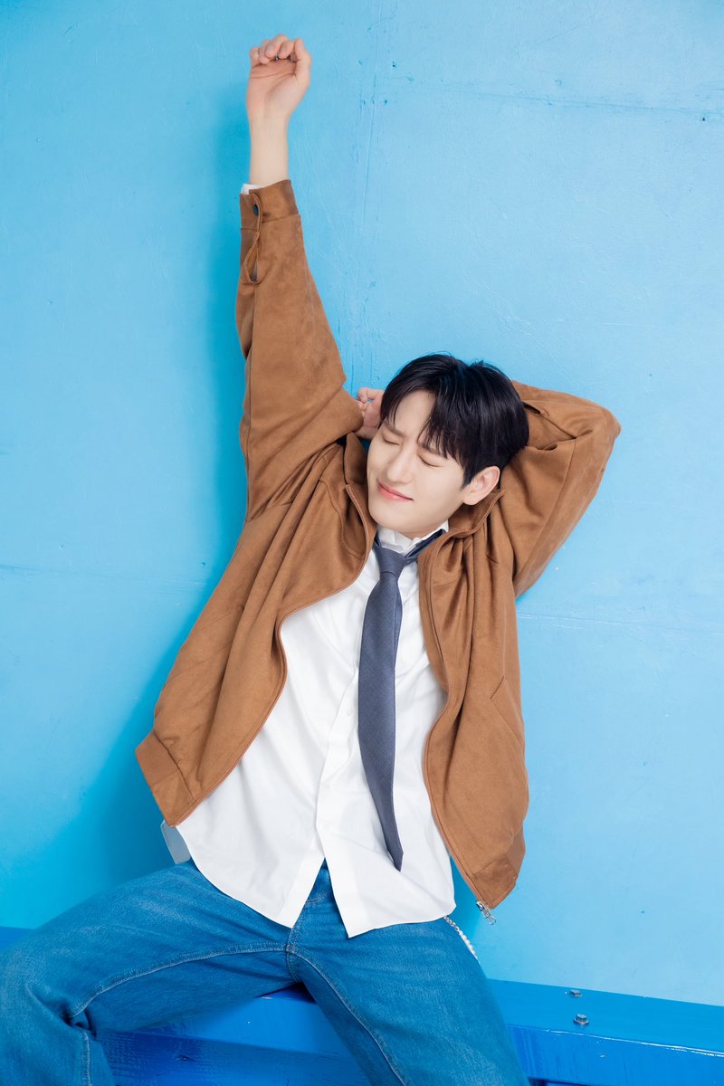 FAVE1_official's tweet photo. 【#HyukJin】

Solo Debut Digital Single
I'm not alone 🪽
………　 ………………..
　　 ／
✨releaseイベント開催✨

…..📒
Hyuk Jinの唯一無二の歌声にお兄さんのあたたかい歌詞をのせて皆さんにお届けします🧣

詳細👇🩷
https://t.co/Ccs3HFa03E

#혁진 https://t.co/wKEgtSpIb5