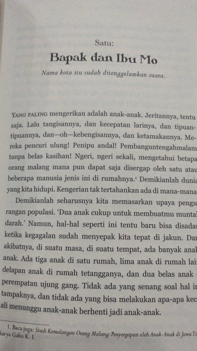 nastalusand's tweet photo. tebak judul buku https://t.co/RHRRkLpOKT