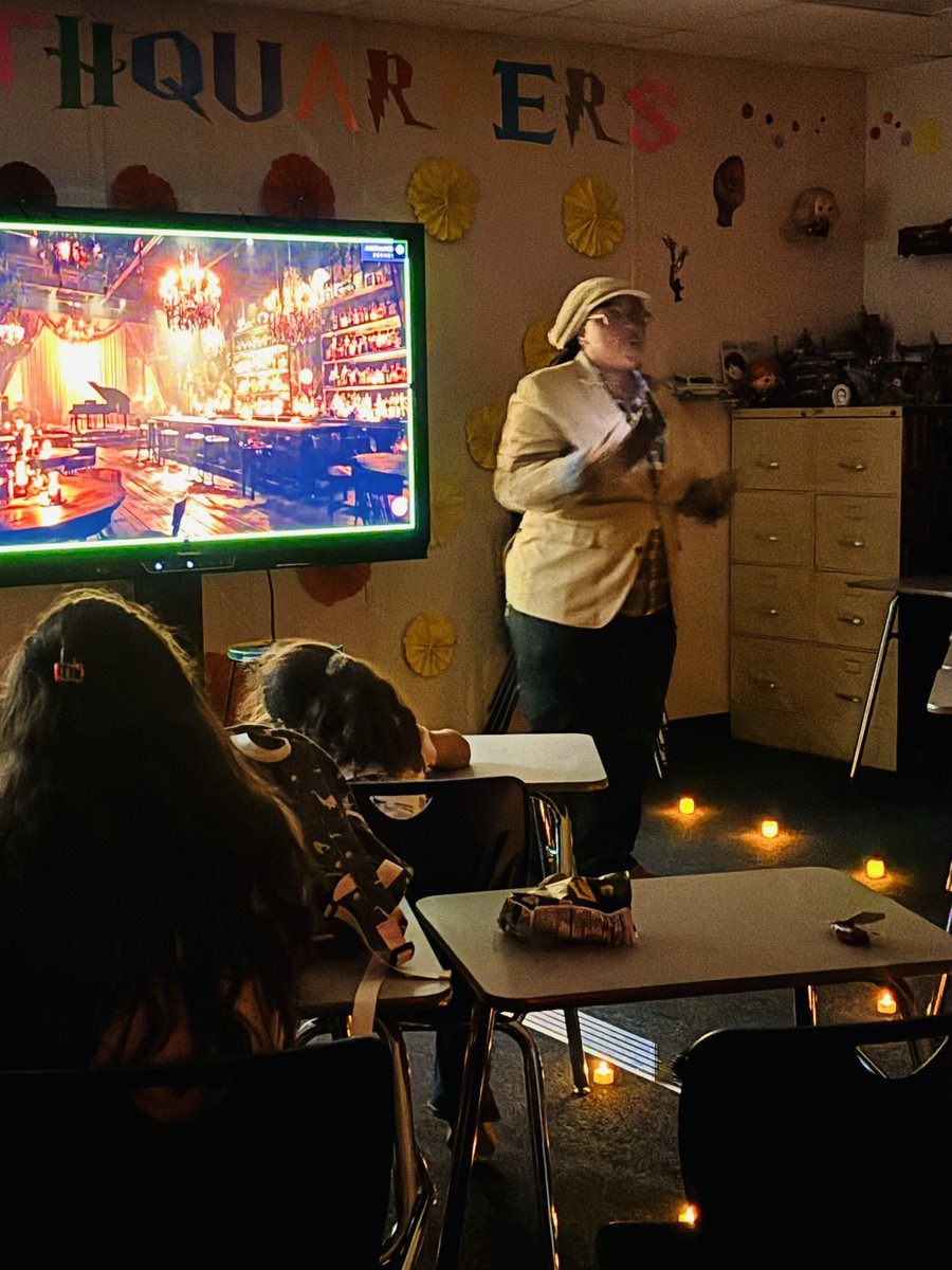 Elizabeth Valentino tweet media