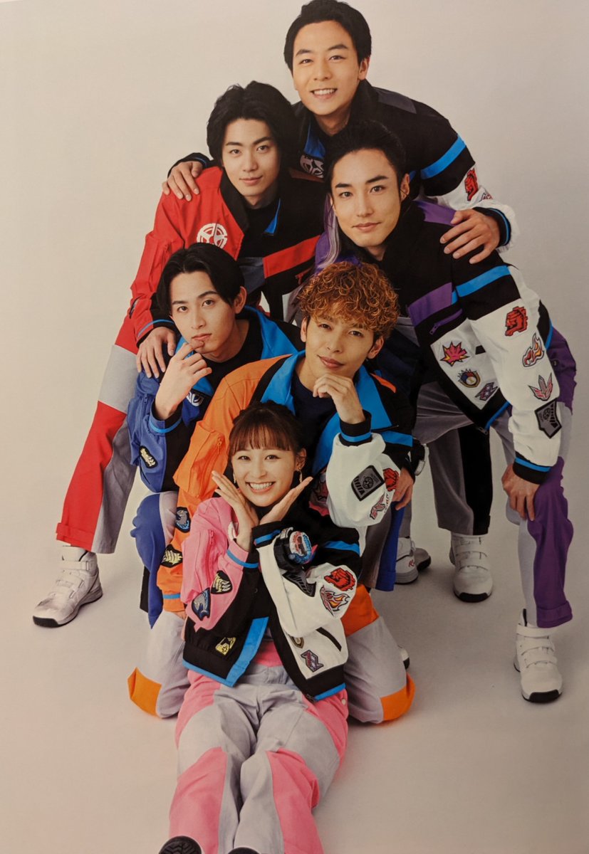 helheimnatsumi's tweet photo. In Love https://t.co/nq9bHTEj6o