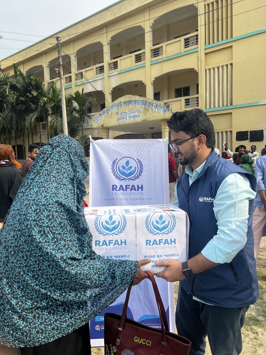 RafahFoundation's tweet photo. Embracing the spirit of mercy, blessings, and compassion during the holy month of Ramadan, Rafah Foundation successfully implemented the “Ramadan Food Package and Iftar Distribution Project 2026” in Sakhipur, Tangail.

In the presence of respected local dignitaries, and through the active participation and efficient coordination of Rafah Foundation’s dedicated volunteers, the project was completed successfully. Essential food packages were distributed among underprivileged, low-income, and marginalized families, enabling them to observe the sacred month of Ramadan with dignity and comfort.

Ensuring that your generous donations and support reach vulnerable and disadvantaged families remains a firm commitment of Rafah Foundation. Your continued encouragement and cooperation serve as the driving force behind our humanitarian initiatives.

To get involved in our other programs, please register as a volunteer:
🔗 https://t.co/XwQ8CV5tqv…⁠
📞 Contact: +8801629803253
🌐 Website: https://t.co/4OZXdZM3Oo⁠