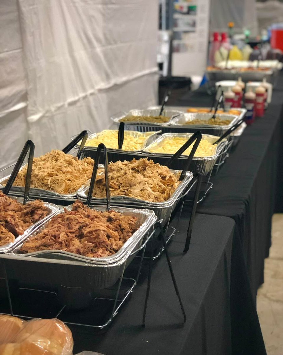 Fuel your late-night crew with our BBQ! 
Red State BBQ is available around the clock. Whether it’s second or third shift, we’ll keep your employees satisfied.

➡️ Catering@redstatebbq.com

#catering #kentuckybbq #bbq #lexingtonkentucky