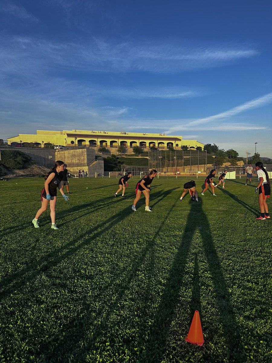 NKaravedas's tweet photo. Solid performance by Alli's flag 🏈 team. First game is tomorrow! 

Papa is helping on Defense 😎 #GreatFun #Allison #Oldest https://t.co/H6Ye23HRBB