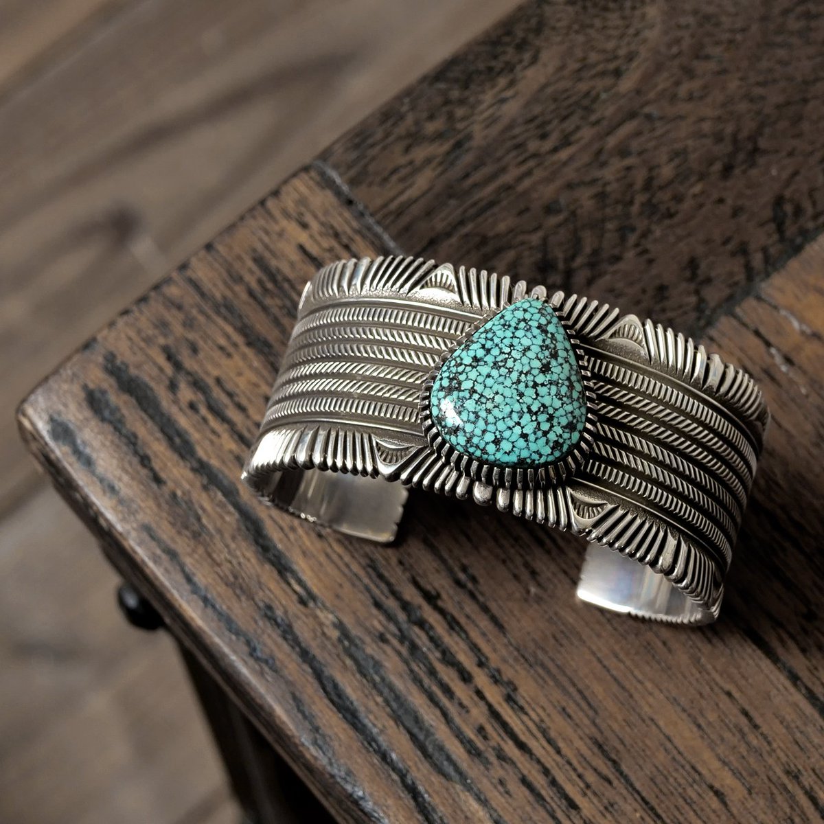 🔹NEW🔹 Ron Bedonie 本日は1点のみ入荷、 故ロンベドニーの遺作と