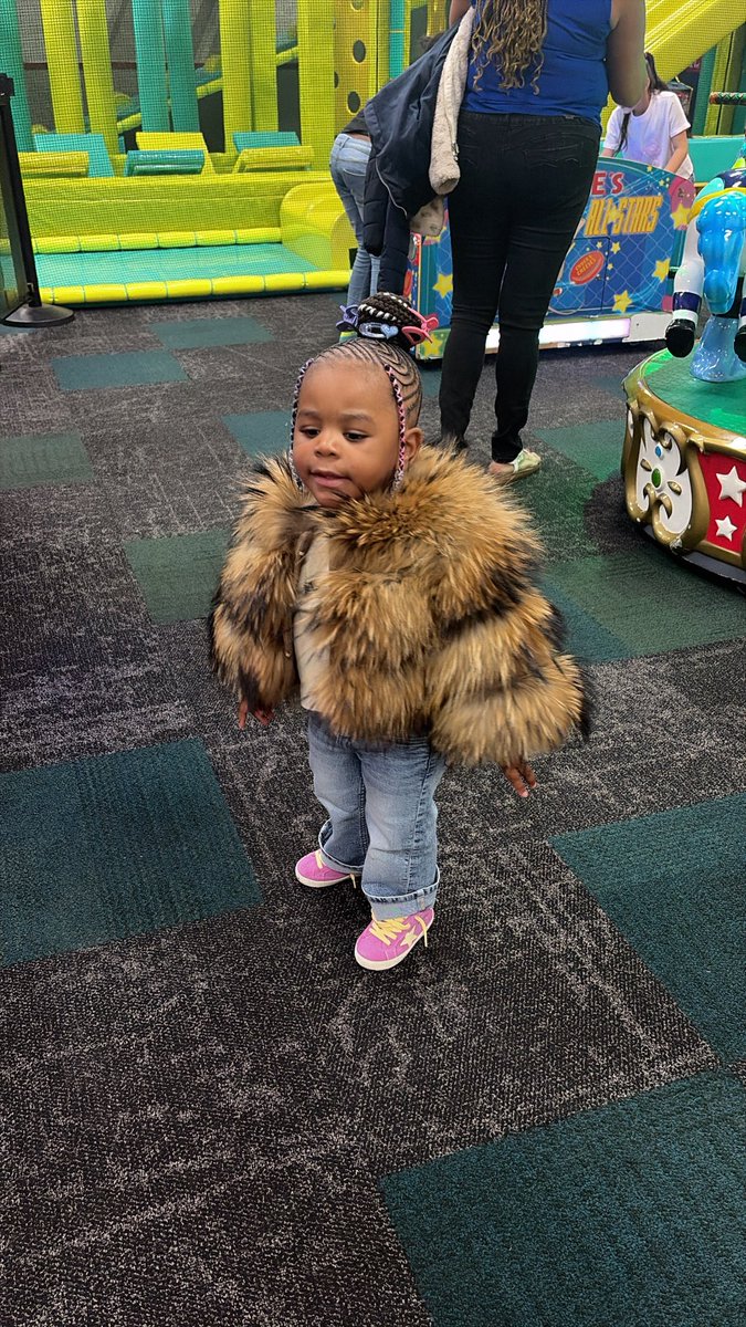 neyaahhh's tweet photo. Happy 2nd Bday To The Loml 🥰
This Is 2️⃣ !! 💕🎉🧁🎀 https://t.co/AVBSP6zjzu
