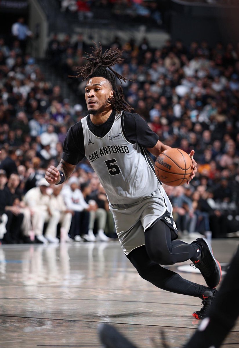 Garbage time já dá pra cravar!

SPURS WIIIIINNNNN! 

43-16 (!)

11 VITÓRIAS SEGUIDAS! 

TE CUIDA, OKC! TAMO CHEGANDO!

GO SPURSSSSSSSSS