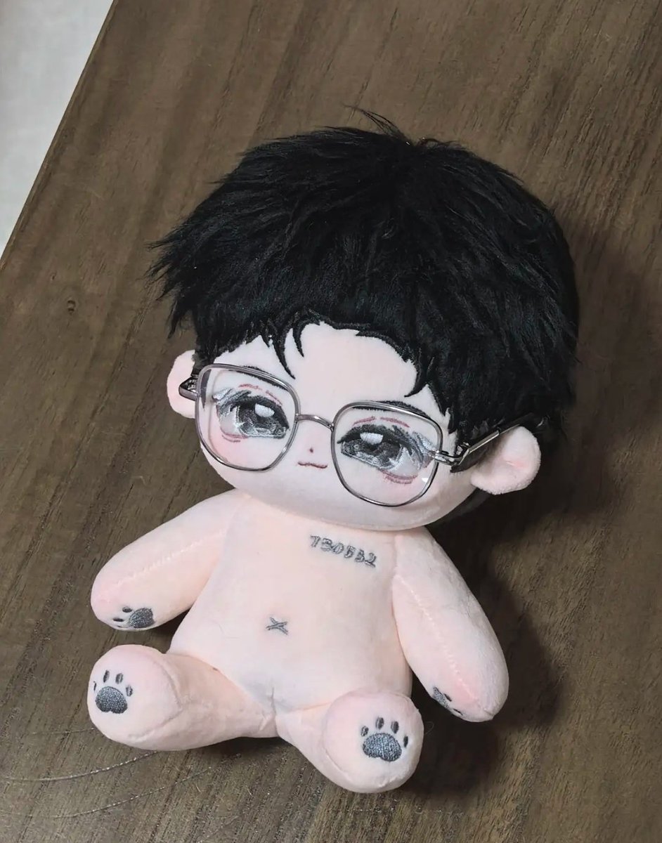 Preallaround's tweet photo. Preorder 🇨🇳  Qisizhe 20cm (แฟนเมด)

❌️ปิดพรี 18/3/69
🛒สั่งซื้อ DM หรือ
🛒สั่งซื้อ https://t.co/nCNOWIMWdy

🔸️ตัว 550/มัดจำ 300
🔸️ตัว+กระดูก 610/มัดจำ 350
🔸️หู 40
🔸️แว่น 50
🔸️ใบเกิด 20

📦ค่าส่ง 40 ไม่บวกเพิ่ม
📦ค่าส่ง รอชำระตอนถึงไทย

#preallรวมด้อม #หลัวหยุนซี #คลายปริศนาคดีพิศวง #ตุ๊กตา20cm
