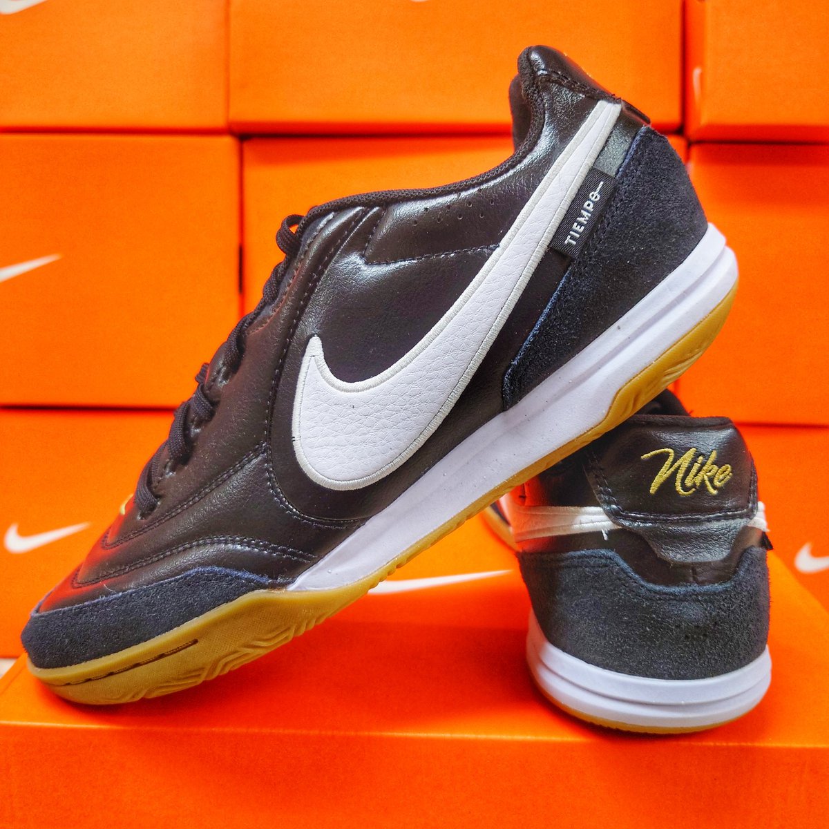 NIKE ティエンポ ストリートガト 好評発売中です！ 柔らかい履き心地と