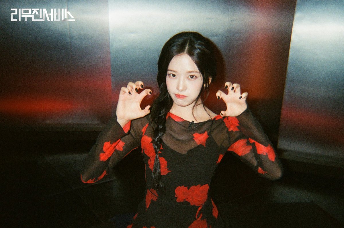 YUJINNiE. ૮・ᴥ・ა tweet media