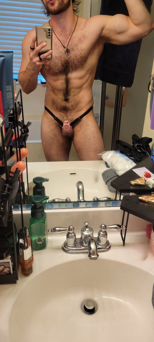 Im starting to get these abs showing!! My caged cock is definitely NOT showing though 😅

#gay #bisexual #sph #muscles #gains #onlyfans #cumdump #cumslut #chastity #chastitycage #cuckold #cuck #bottomboy #bear #twink #snapchatgay #femdom #gainz #hairy #hairychest #bottom