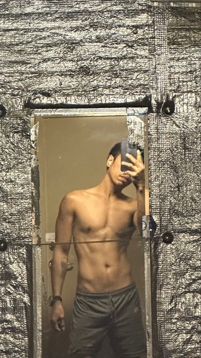 C-man⚓ tweet media