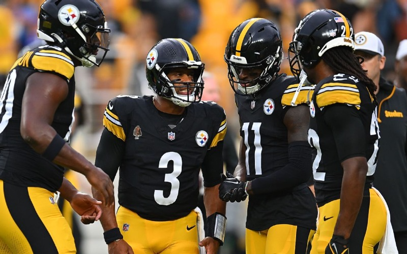 noticierovv's tweet photo. #Deportes | Los Steelers es el peor equipo para trabajar en la NFL
Amplía la información aquí:
https://t.co/wlC9dZQjLb
#NoticiasVenevision #Feb26 https://t.co/2DHvoKbtYv