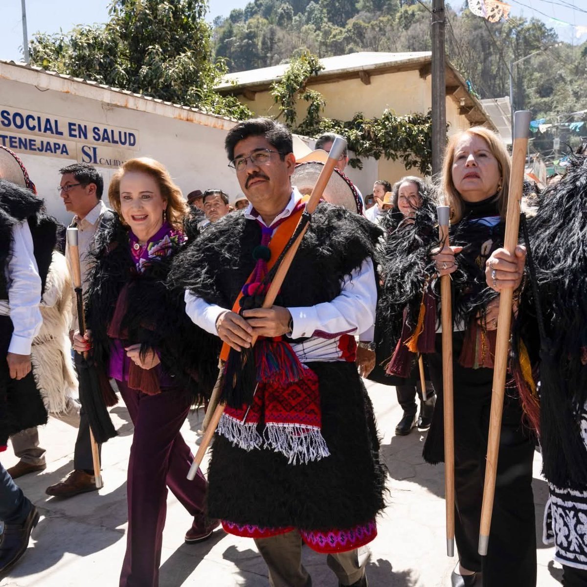 AmoAmiPaisMexXal71 tweet media