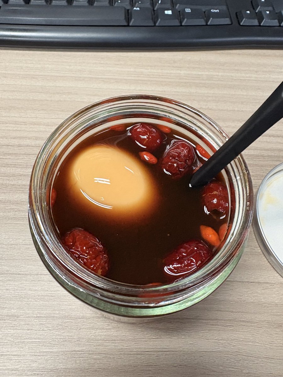 朝の光で考える tweet media