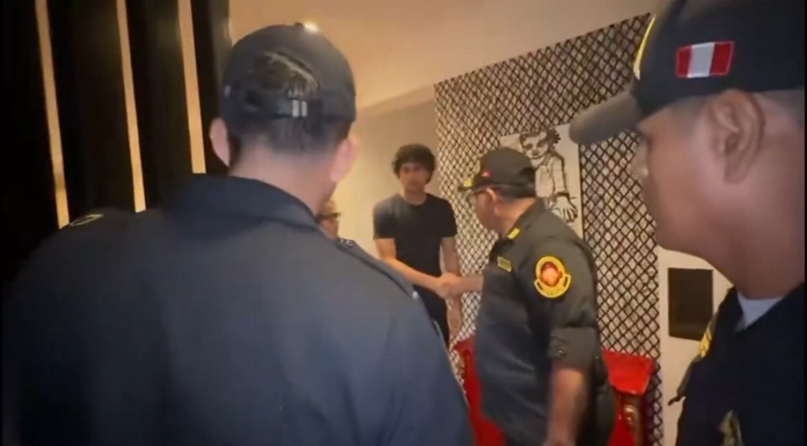 Adrián Sarria Muñoz tweet media