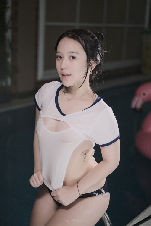 bikinbecekyang's tweet photo. kherennatanya https://t.co/wTIVLgQkLq