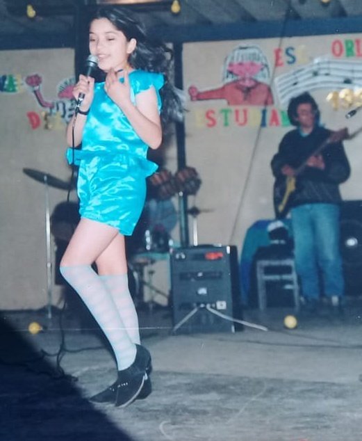 quién dijo que no tiene más de 30 años de carrera? (podemos hablar de como hacia la pierna igual que ahora en sus shows 🥹🤏🏾)
#Viña2026