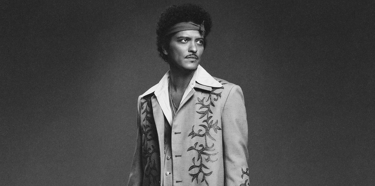 FINALMENTE! Após 10 anos, Bruno Mars lança The Romantic, seu novo álbum de estúdio.