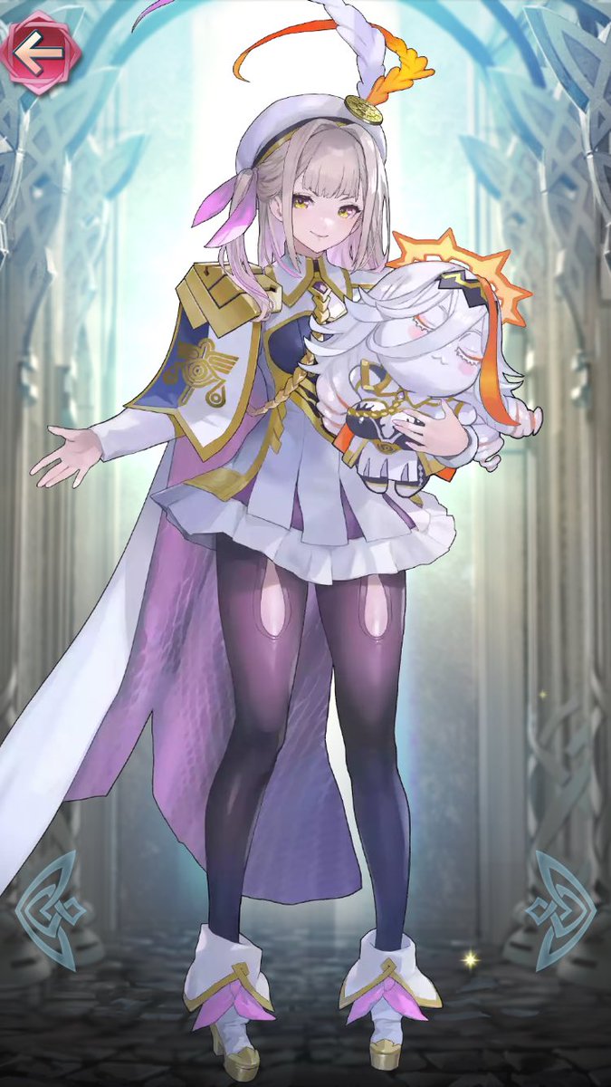 この子って平らではないよね…… 結構大きめ？難しいよぉお姉様人形退け