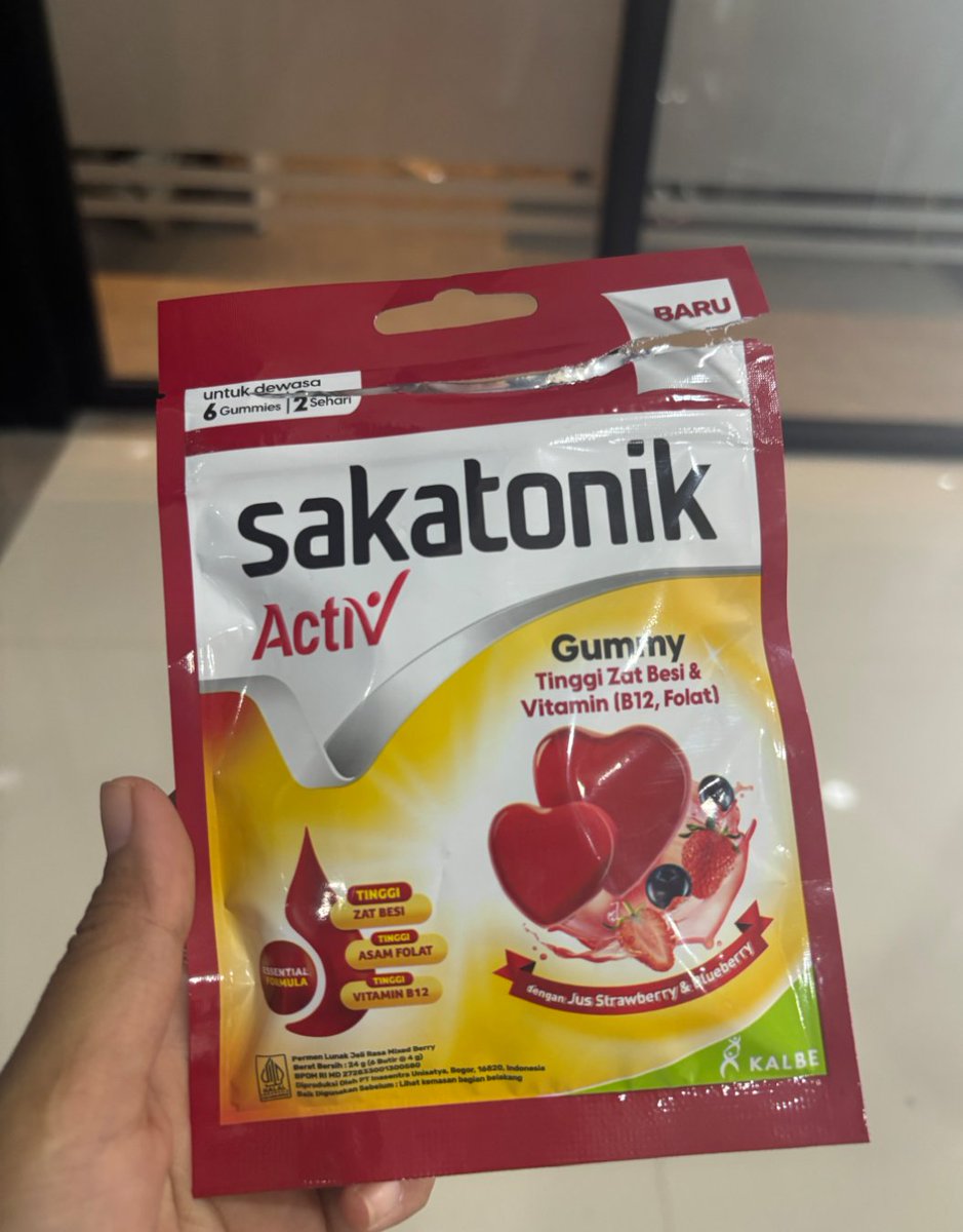 leniazaa's tweet photo. Tengah hari puasa sering ngerasa kepala jadi pusing. Sejak lebih aware sama zat besi dan rutin minum Sakatonik Activ Gummy pas sahur &amp; buka, ga pernah lagi tuh ngerasa kliyengan atau lemes https://t.co/anuAROCu25 https://t.co/C69GRbQFFs