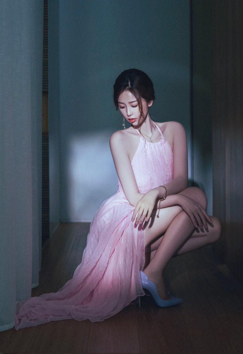 During her darkness hours in 2025, she didn’t play victim or indulging in self pity. Instead she put her head down and worked even harder. She didn’t let the outside noise defined her. She simply focused on the solutions. The results spoke for itself with her heartfelt concert,