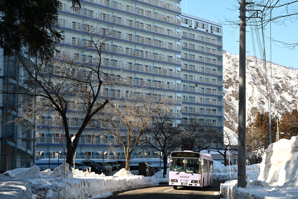 なかみち tweet media