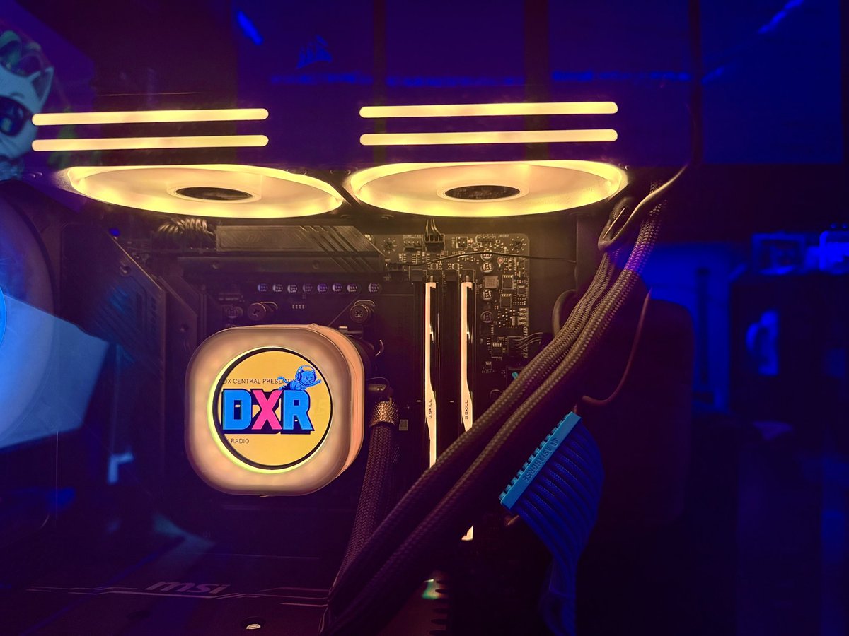 DX Central Presents - DX Radio tweet media