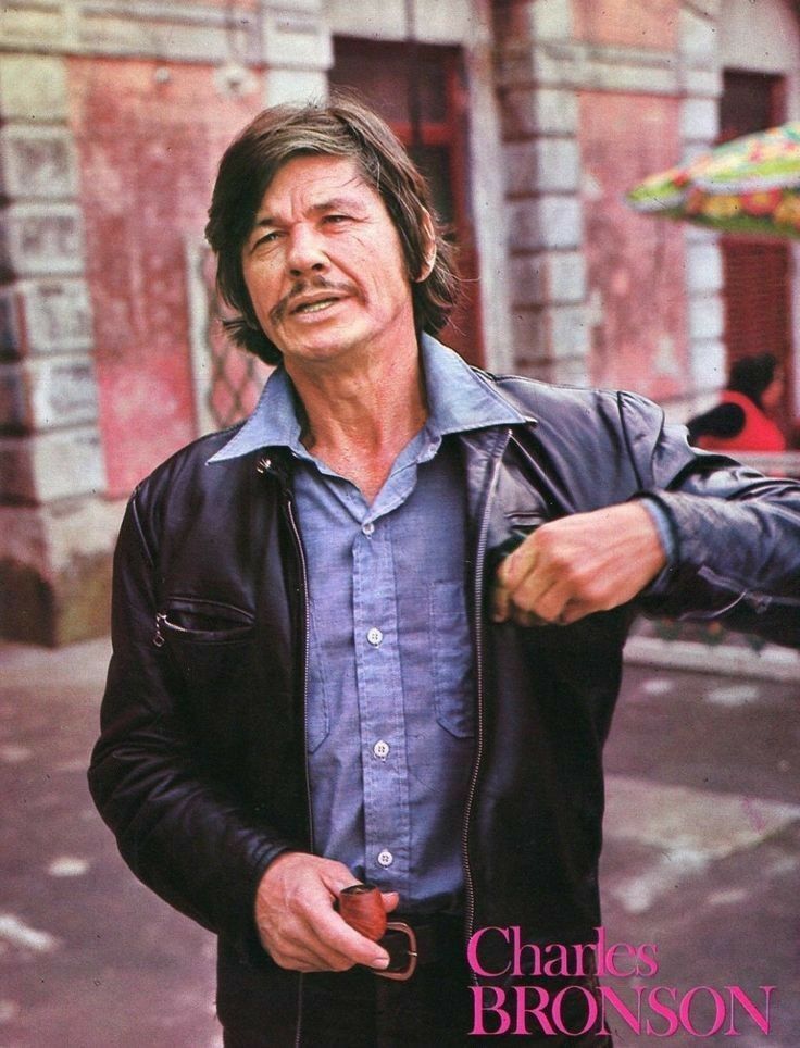 BronsonCON tweet media