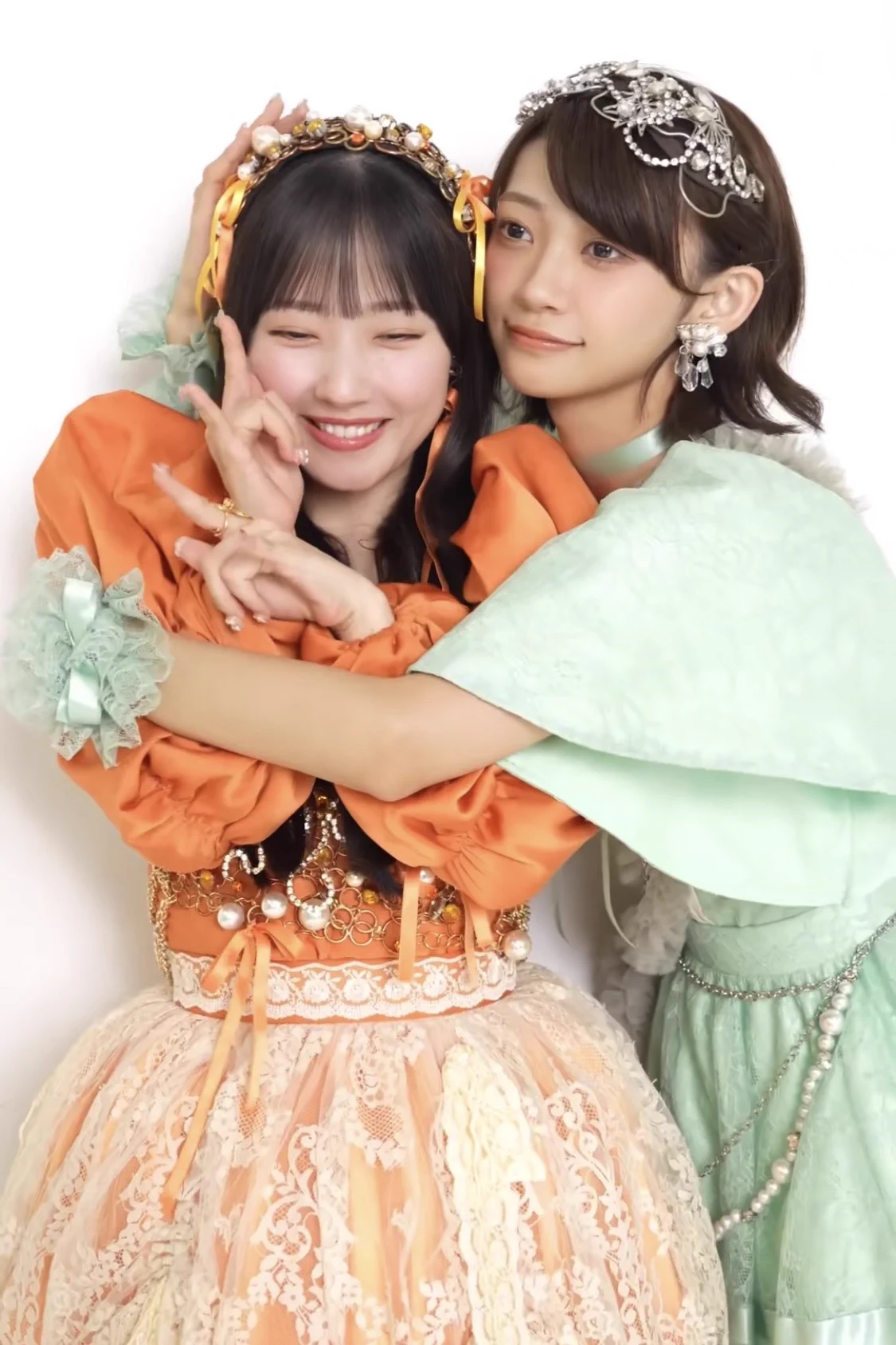 板倉可奈 顔 X:ssä: ”川本笑瑠 板倉可奈 溺愛” / X