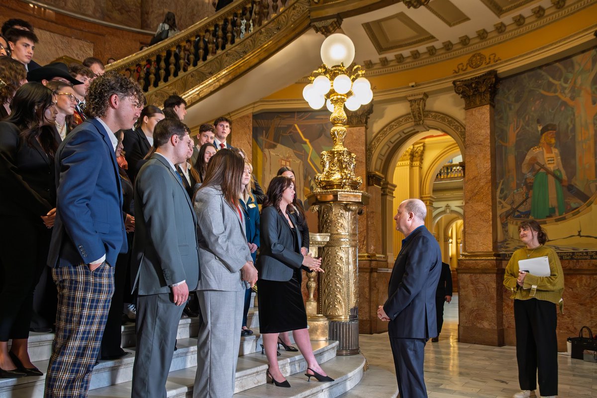 GovofCO's tweet photo. Thrilled to welcome University of Colorado Student Government (@cusgboulder) to the Colorado State Capitol! Student leaders, including Student Body Presidents John Masulit, Camden Sharkey, and Gianna Guido, stopped by the rotunda to connect, share ideas, and showcase the next generation of Colorado leaders.